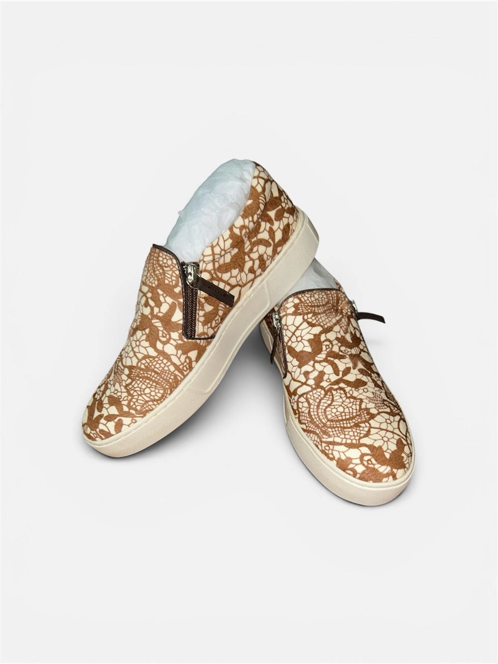 <NWT/NIB> Very Volatile Brown Lace-Pattern Slip-On Sneakers | size 8